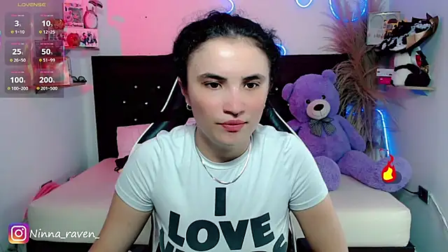 Snapshot of AriaDark chatting on June 2026 09:04:01 PM AriaDark online show from June 2026 09:04:01 PM