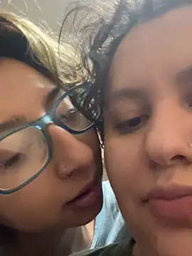 RavenEllieUniverse online show from February 2026 04:32:01 AM