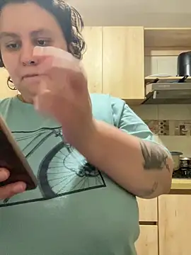 RavenEllieUniverse online show from February 2026 02:41:01 AM