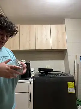 RavenEllieUniverse online show from February 2026 09:58:01 PM