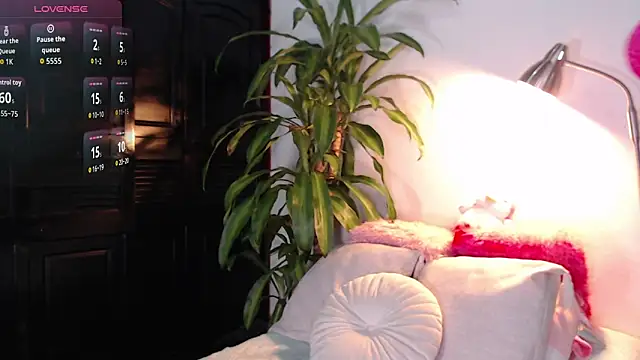 Mia Volkova  online show from April 2026 01:37:01 PM