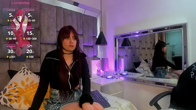 JenniQ69 online show from May 2026 06:56:01 PM