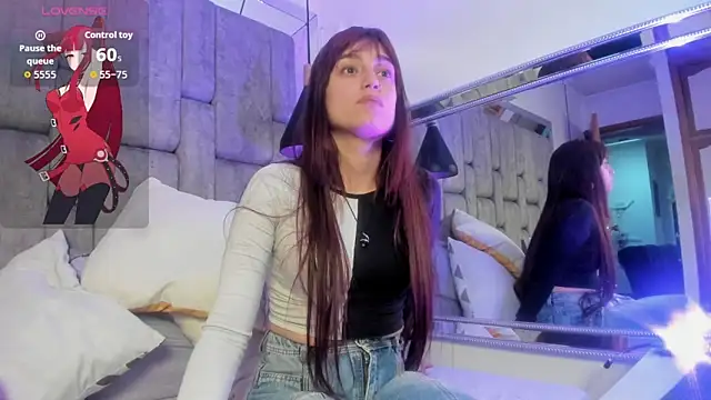 JenniQ69 online show from June 2026 07:30:01 PM