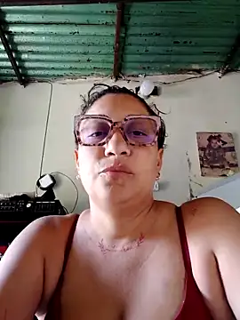 Snapshot of mariacarlota chatting on May 2026 01:14:01 PM mariacarlota online show from May 2026 01:14:01 PM