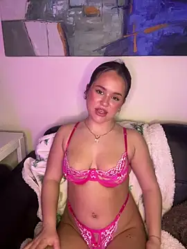 Sadiemissxx online show from February 2026 07:13:01 PM