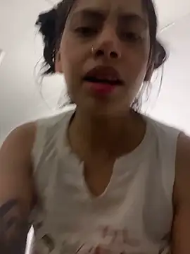 CarolinaRaven online show from May 2026 03:57:02 AM