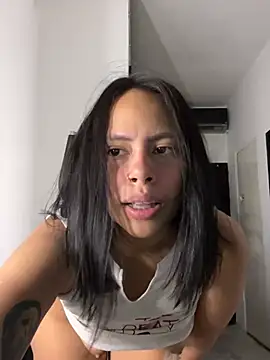 CarolinaRaven online show from April 2026 05:25:02 AM