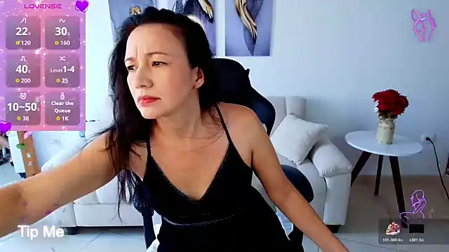 Cristina Ferreir online show from April 2026 05:49:02 PM