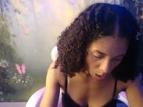 Snapshot of rosa_skinny chatting on May 2026 08:15:01 PM rosa skinny online show from May 2026 08:15:01 PM