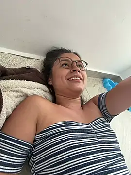 ivette swan online show from June 2026 09:53:02 PM