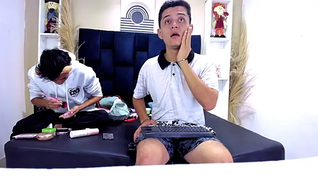 James And Kenet online show from February 2026 01:24:01 PM