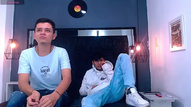 James And Kenet online show from February 2026 12:05:02 PM