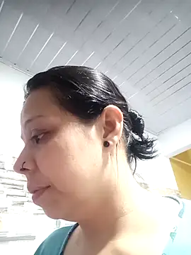 Snapshot of RossyAlvarez chatting on June 2026 12:23:02 AM RossyAlvarez online show from June 2026 12:23:02 AM