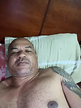 Hulckyafrodita online show from January 2026 05:00:01 AM