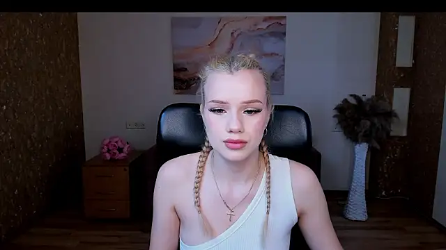 Stacy Western online show from February 2026 01:00:02 PM