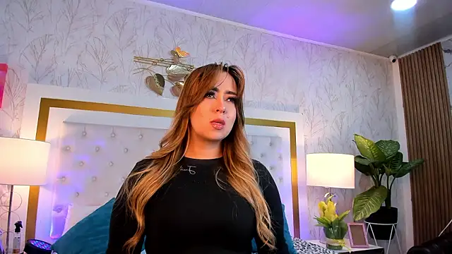 Xara Shadow online show from February 2026 09:37:01 PM