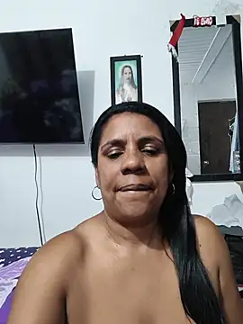 Zeyllyjhonson online show from March 2026 02:33:01 PM