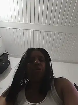 Zeyllyjhonson online show from July 2026 02:20:02 AM