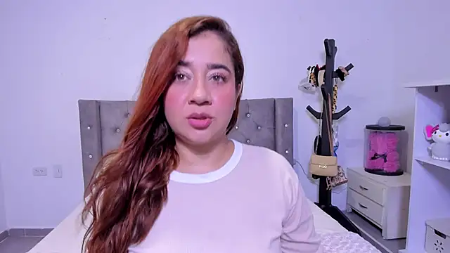 naive natty10 online show from February 2026 08:20:02 PM