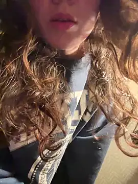 Raven  5 online show from April 2026 04:04:02 AM