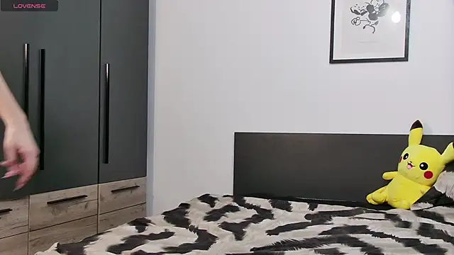 Snapshot of miiastaar chatting on February 2026 10:31:02 PM miiastaar online show from February 2026 10:31:02 PM