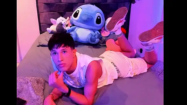 Adam hottie online show from March 2026 07:45:02 AM