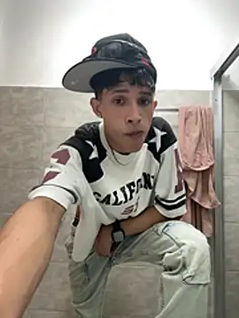 Adam hottie online show from March 2026 07:13:01 AM