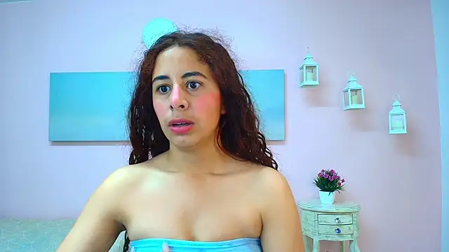 scarlett clyde online show from July 2026 12:38:02 PM