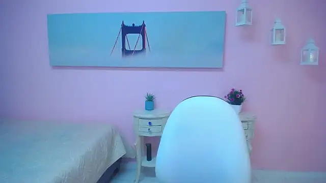 scarlett clyde online show from March 2026 12:07:02 PM