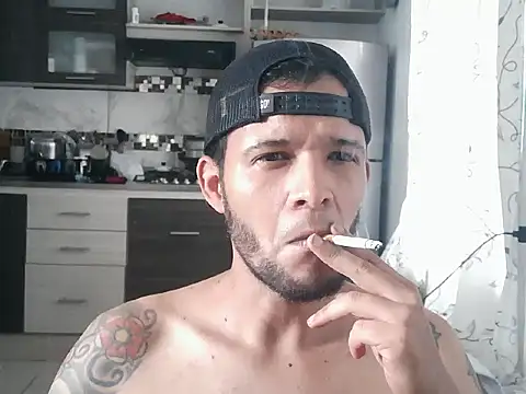 Snapshot of ELARKIMAN chatting on February 2026 09:14:02 PM ELARKIMAN online show from February 2026 09:14:02 PM