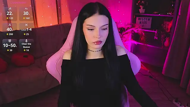 Snapshot of Kelly__Bunny chatting on June 2026 08:42:01 PM Kelly Bunny online show from June 2026 08:42:01 PM