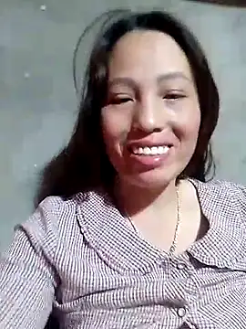 Gummiesu online show from February 2026 08:18:01 PM