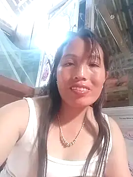 Snapshot of Gummiesu chatting on May 2026 12:48:01 AM Gummiesu online show from May 2026 12:48:01 AM