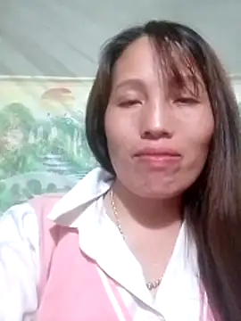 Snapshot of Gummiesu chatting on May 2026 01:26:02 PM Gummiesu online show from May 2026 01:26:02 PM