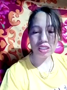 Gummiesu online show from February 2026 09:00:01 PM