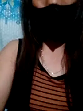 Snapshot of Gummiesu chatting on June 2026 04:18:01 PM Gummiesu online show from June 2026 04:18:01 PM