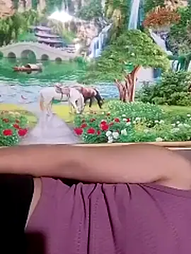 Gummiesu online show from April 2026 01:59:01 PM