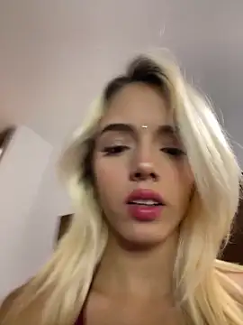 BUBUQUEEN online show from February 2026 12:11:01 AM