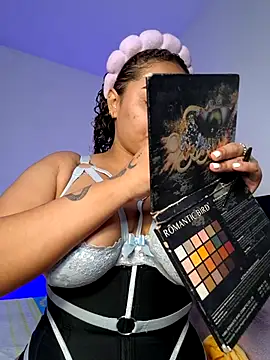 curly girl 31 online show from February 2026 07:10:01 PM