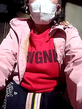 LoveShae 01 online show from February 2026 03:00:01 PM