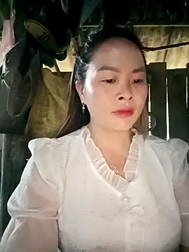 Bling sexy online show from February 2026 12:43:01 AM