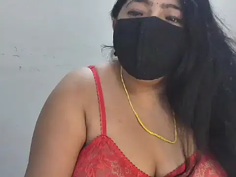 Snapshot of GaggingGirl_ chatting on June 2026 04:06:01 PM GaggingGirl online show from June 2026 04:06:01 PM