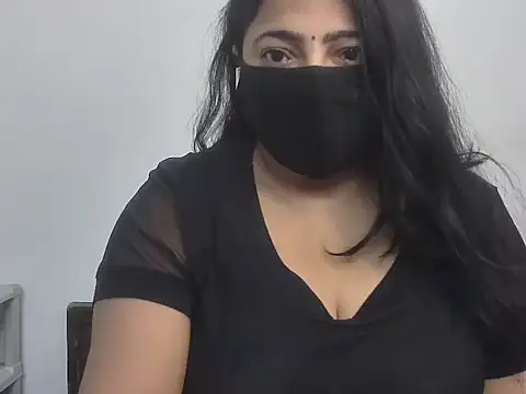 Snapshot of GaggingGirl_ chatting on March 2026 02:40:02 PM GaggingGirl online show from March 2026 02:40:02 PM