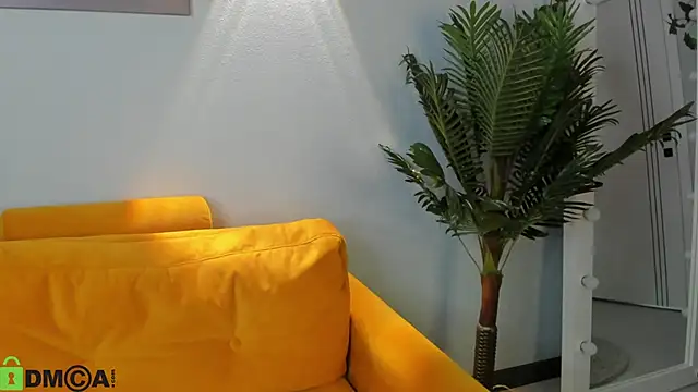 Celine Coello online show from February 2026 04:07:01 AM