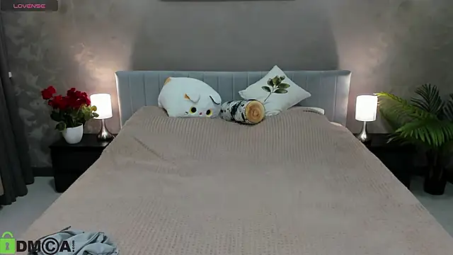 Celine Coello online show from February 2026 04:10:01 AM