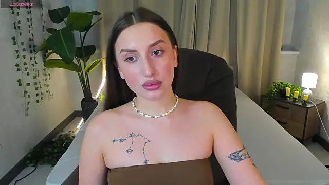 Celine Coello online show from March 2026 11:00:02 AM