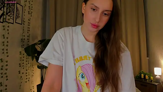 Celine Coello online show from April 2026 04:07:02 AM