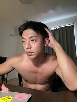 Yooo17 online show from April 2026 08:15:02 AM