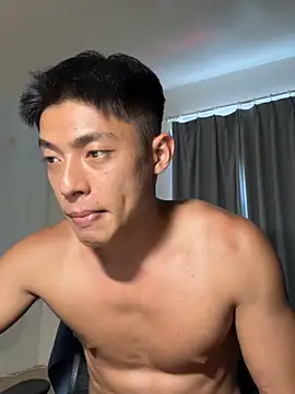 Yooo17 online show from March 2026 06:46:01 AM