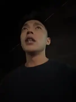 Yooo17 online show from February 2026 01:32:01 PM